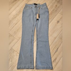 NWT Studio 12 Bootcut Jeans Light Wash Blue Juniors 05